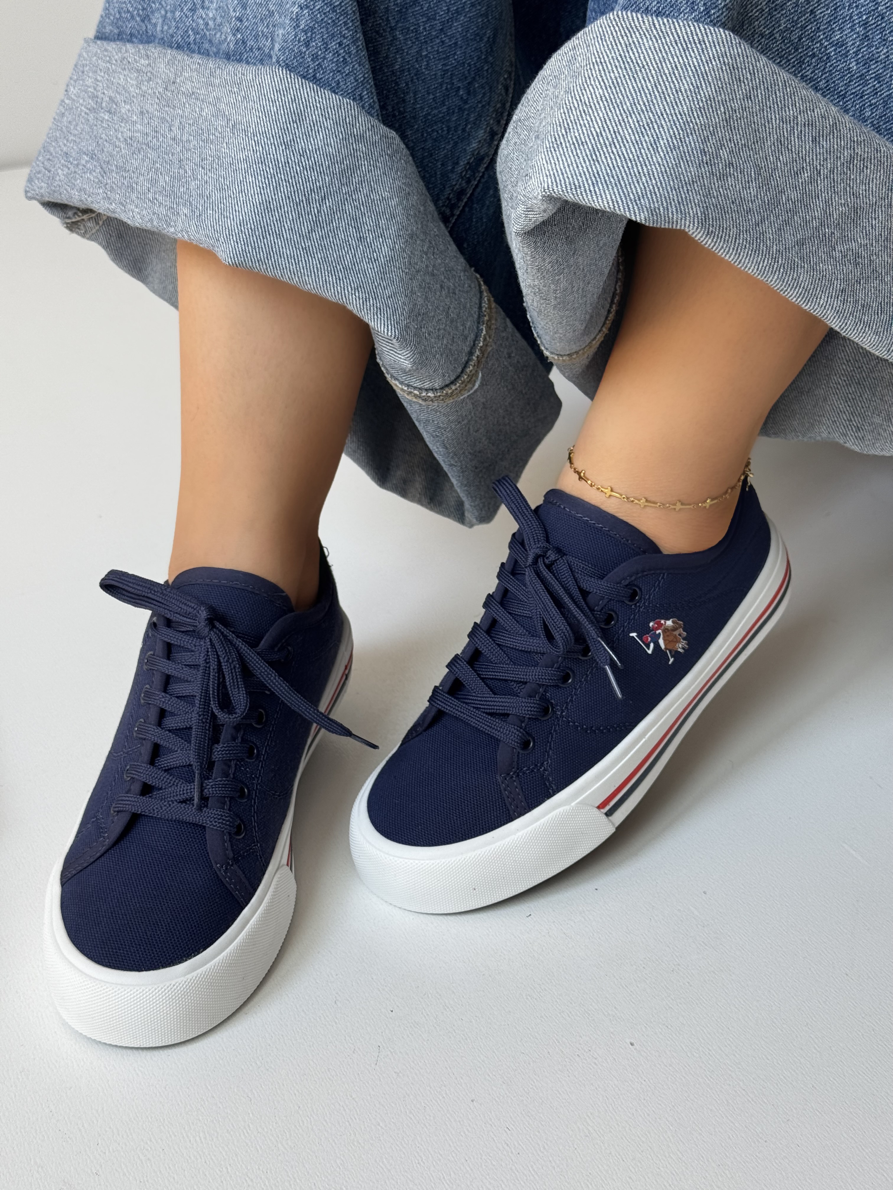 ونس polo